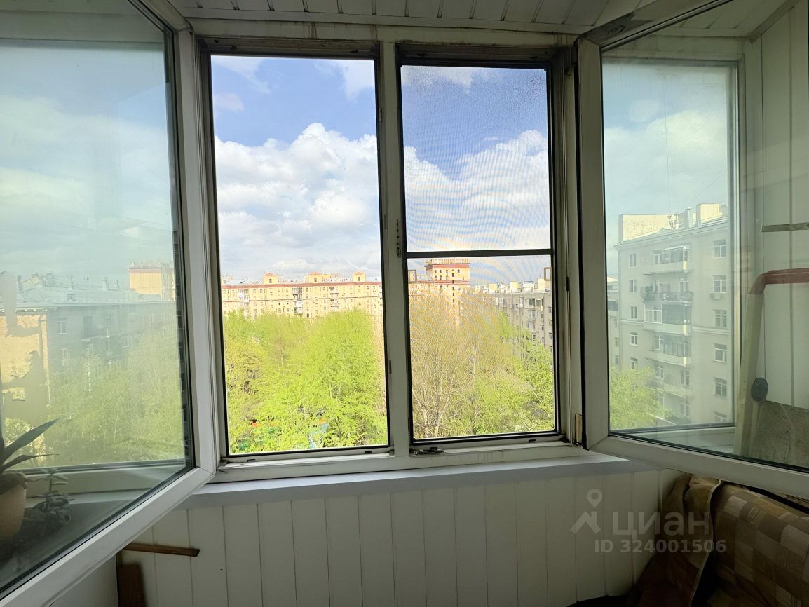 Продажа 2-комн квартиры на вторичном рынке Фрунзенская набережная, 48