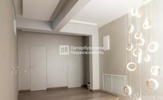 Продажа 6-комн квартиры на вторичном рынке Большевиков пр-кт,  д. 7,  к. 3