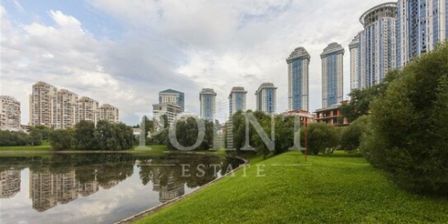 3-комн квартира Минская улица,  д. 2