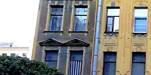 3-комн квартира улица Шамшева, 15б