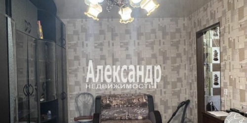 1-комн квартира улица Симонова,  д. 12/9