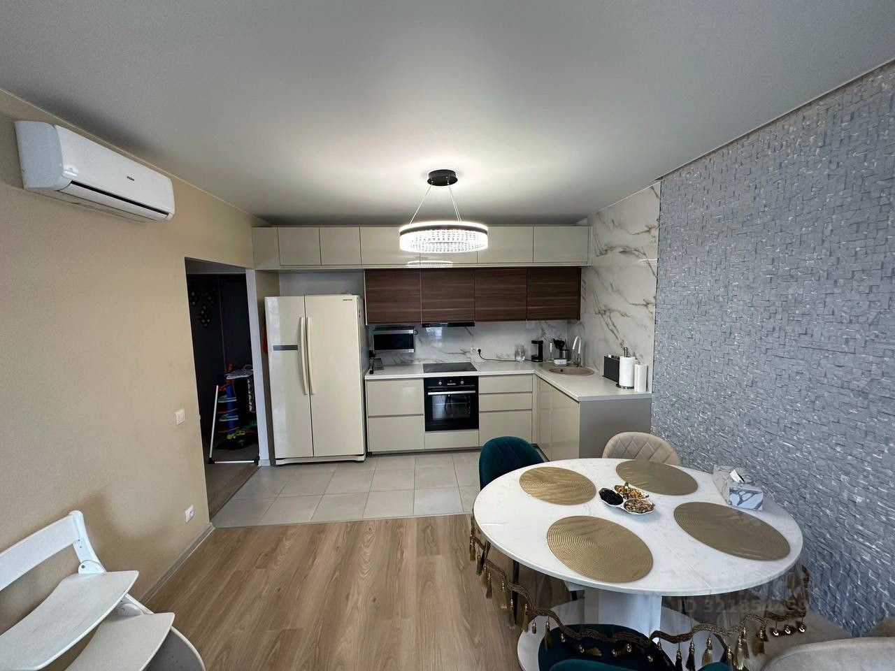 Продажа 2-комн квартиры на вторичном рынке Люберцы, улица Летчика Ларюшина, 6к1