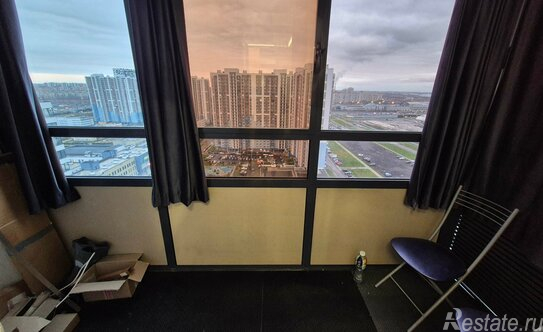 Продажа 2-комн квартиры на вторичном рынке Космонавтов пр-кт,  д. 106