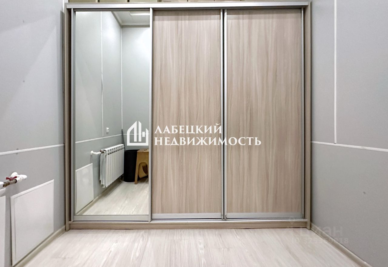 Продажа 3-комн квартиры на вторичном рынке Институтский переулок, 5К9