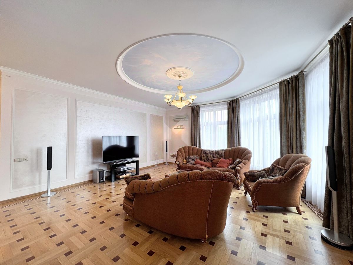 Продажа 3-комн квартиры на вторичном рынке улица Арбат, 18С1