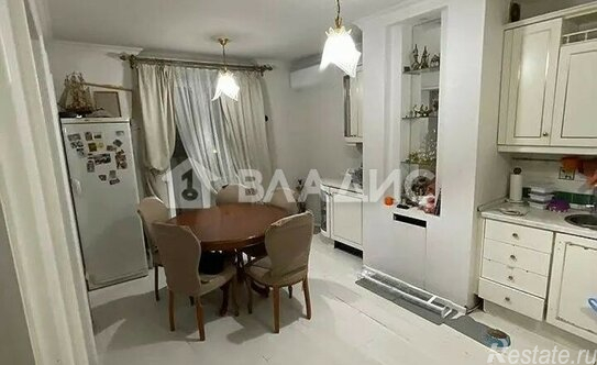 Продажа 4-комн квартиры на вторичном рынке Культуры пр-кт,  д. 25,  к. 4