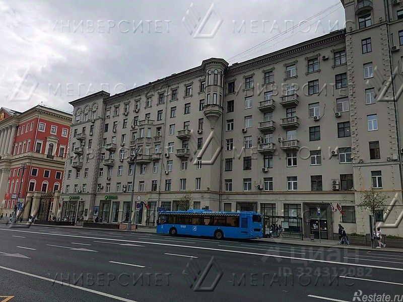 Аренда торгового помещения Тверская улица,  д. 15
