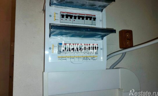 Продажа 2-комн квартиры на вторичном рынке Парголово п, Фёдора Абрамова ул,  д. 21 к3