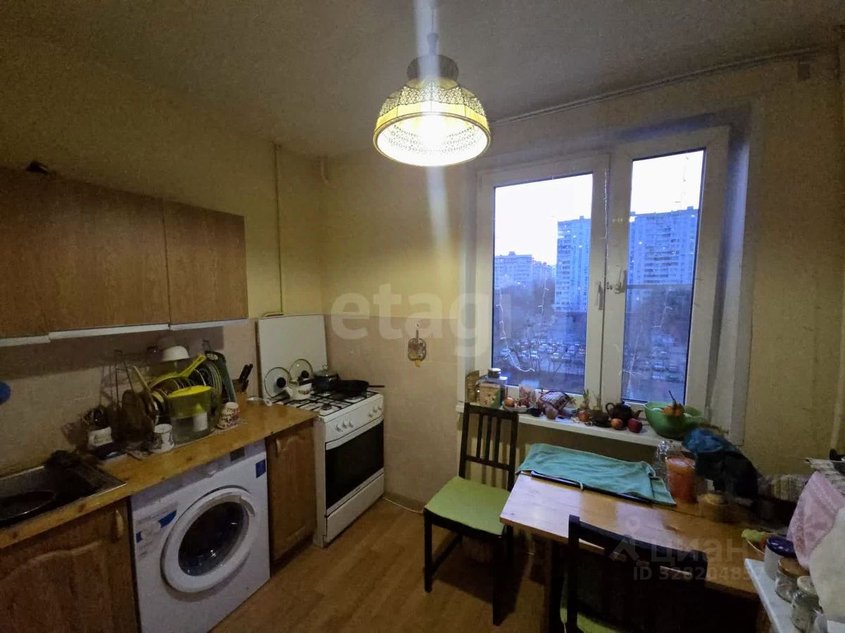 Продажа 3-комн квартиры на вторичном рынке Балаклавский проспект, 46А