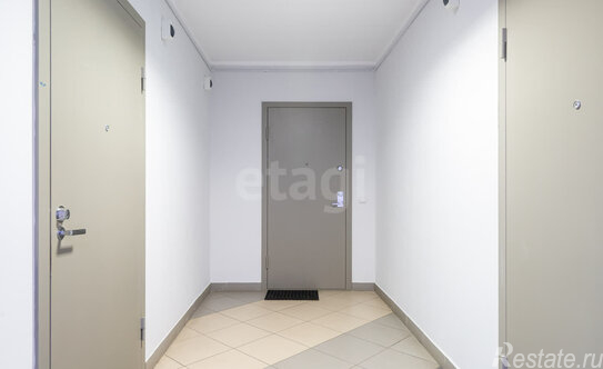 Продажа 2-комн квартиры на вторичном рынке Лыжный пер,  д. 2