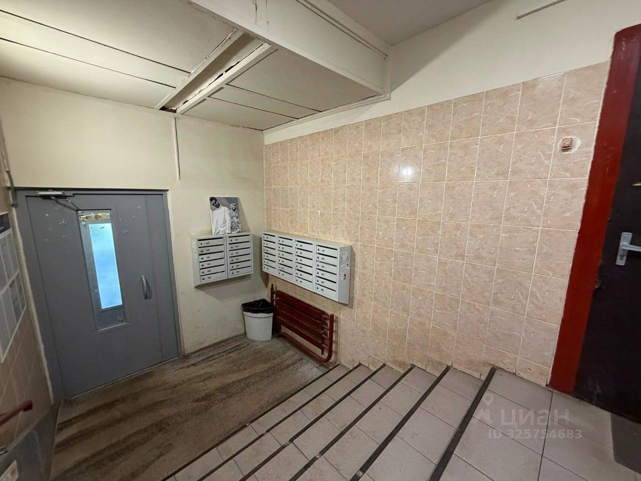 Продажа 2-комн квартиры на вторичном рынке улица Молостовых, 1К4