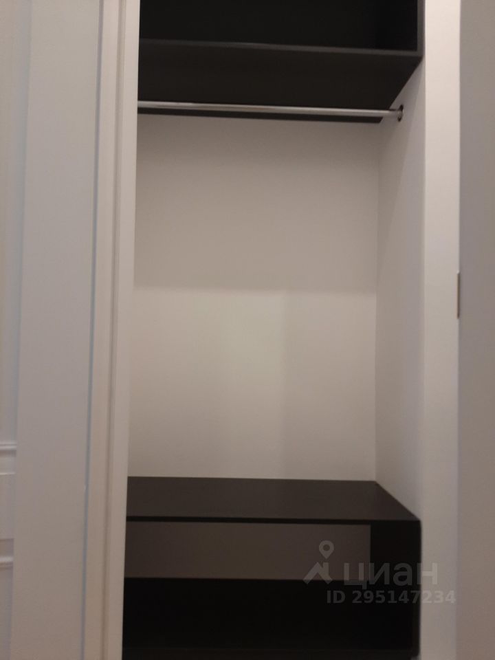 Аренда 3-комн квартиры на вторичном рынке улица Парфеновская, 14к1