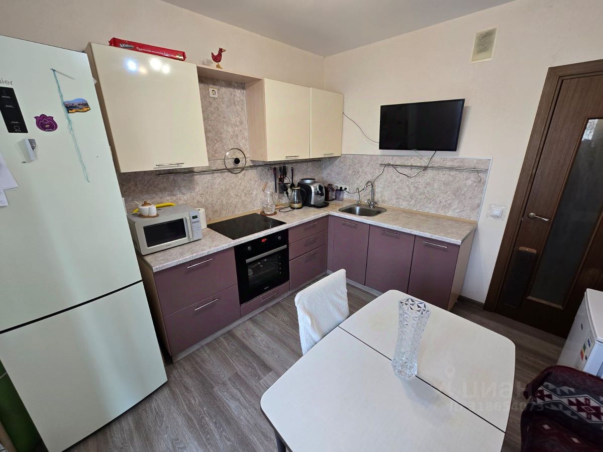 Продажа 1-комн квартиры на вторичном рынке улица Корнея Чуковского, 3к3