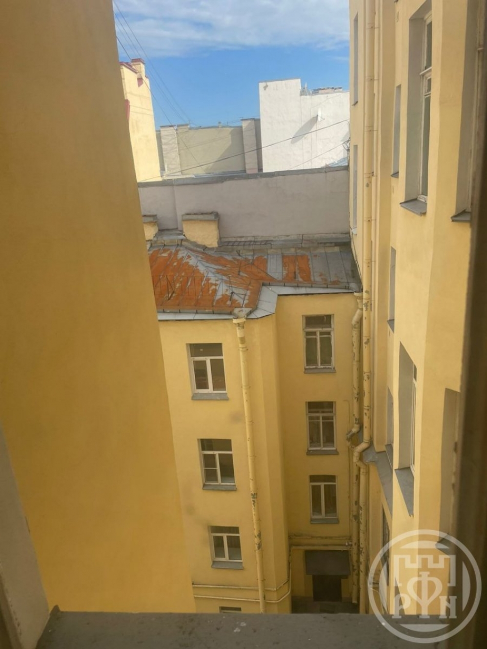 Продажа комнаты Басков пер.,  д. 13-15