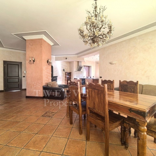 Коттедж/дом Чиверёво, Яблочная улица,  д. 76А