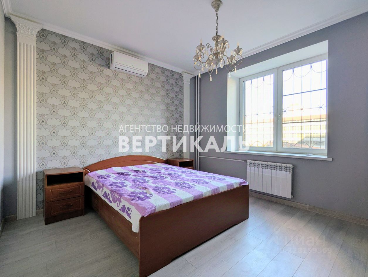 Продажа 3-комн квартиры на вторичном рынке Одинцово, улица Чикина, 12