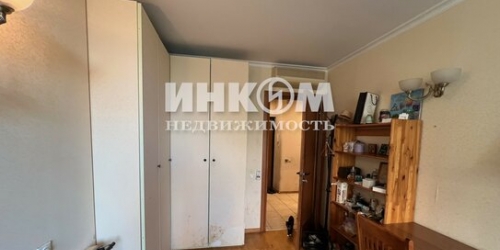 4-комн квартира Пироговская Б. ул,  д. 5