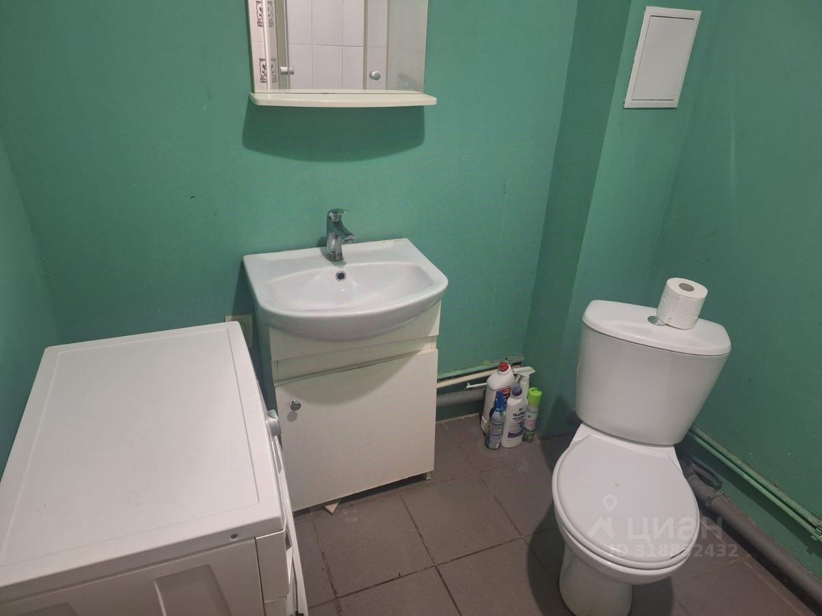 Продажа студии Нахабино пгт, улица Белобородова, 4