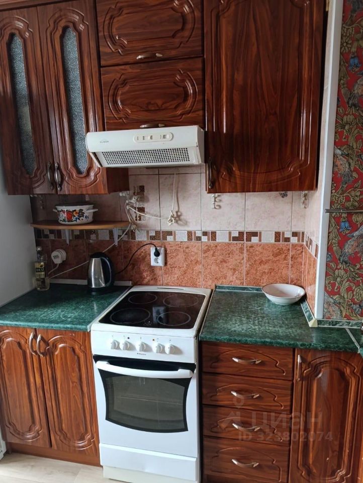 Аренда 1-комн квартиры на вторичном рынке Октябрьская набережная, 124к7