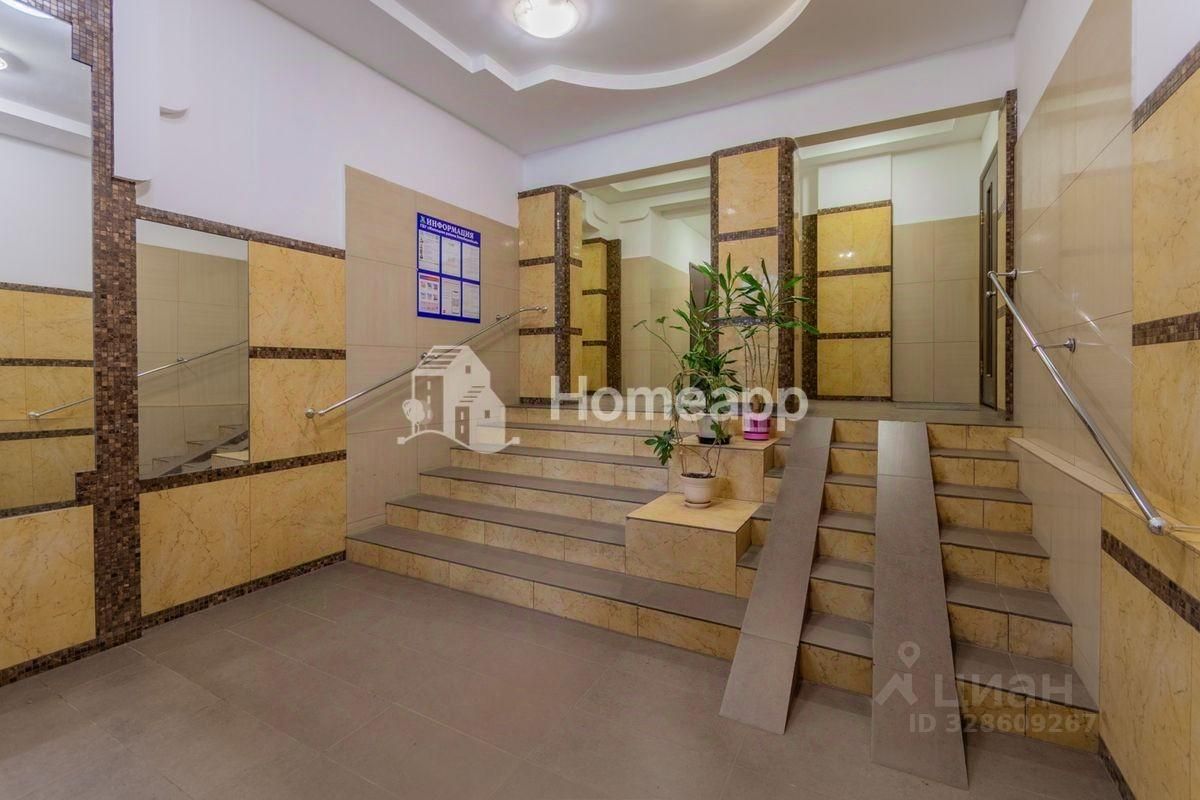 Продажа 3-комн квартиры на вторичном рынке Фестивальная улица, 17К1
