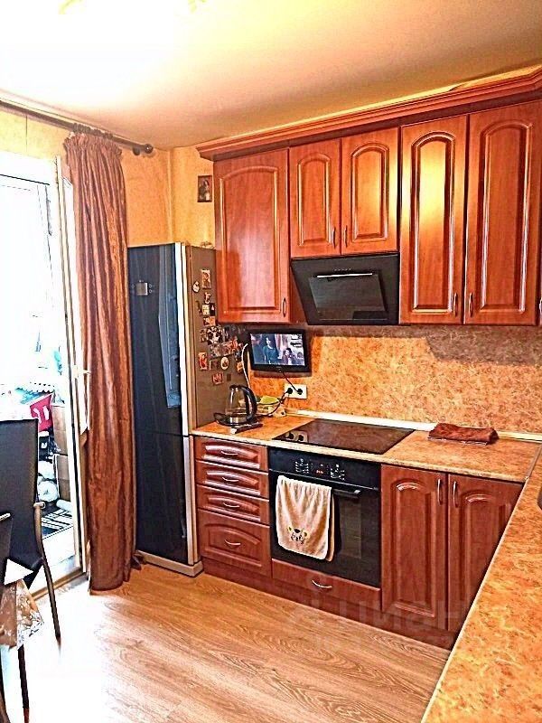 Продажа 1-комн квартиры на вторичном рынке Маршала Казакова ул