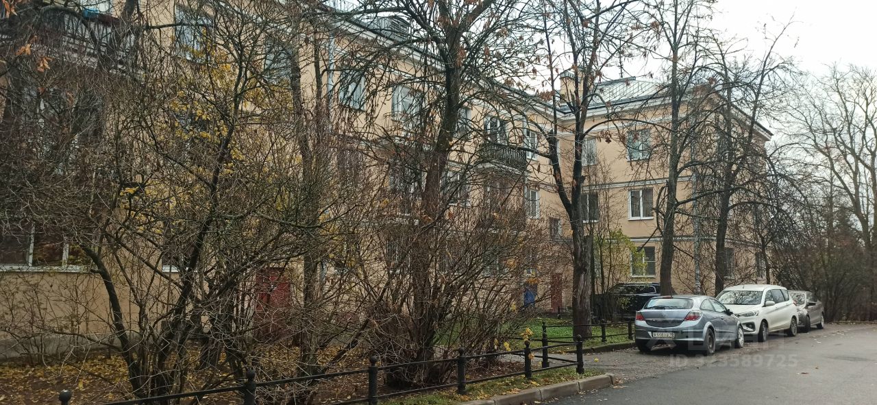 Продажа 3-комн квартиры на вторичном рынке Сестрорецк, улица Володарского, 46