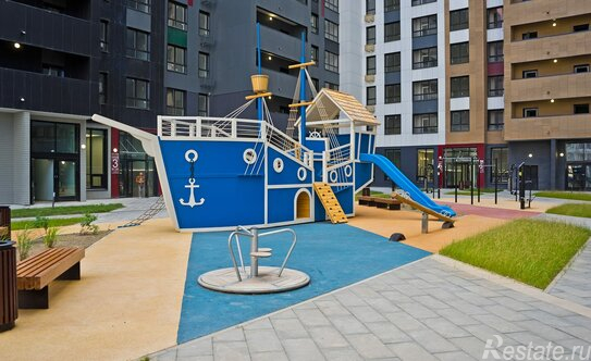 Продажа 3-комн квартиры на вторичном рынке Нагорное, улица Полковника Романова,  д. 7