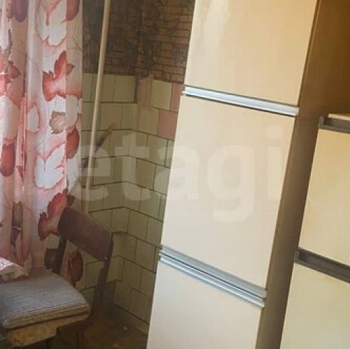 2-комн квартира Белогорка, Институтская улица,  д. 15