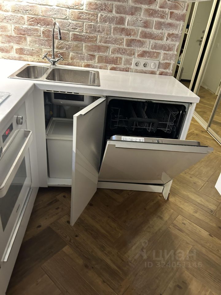 Аренда 2-комн квартиры на вторичном рынке с. Ромашково, улица Никольская, 14к2