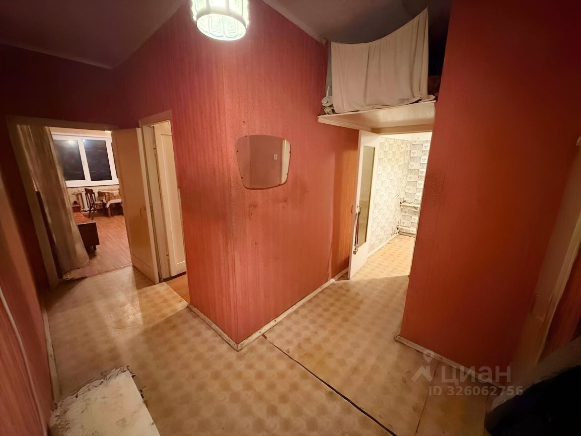 Продажа 3-комн квартиры на вторичном рынке пос. Ожерельевского плодолесопитомника, улица Новая, 8