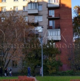 Продажа 3-комн квартиры на вторичном рынке ул Железноводская,  д. 35