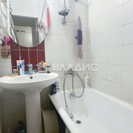 Продажа 2-комн квартиры на вторичном рынке Красногорск г, Железнодорожный пер,  д. 1 к3