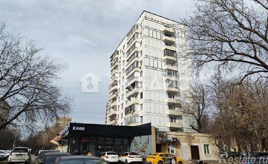 Продажа 3-комн квартиры на вторичном рынке Авангардная улица