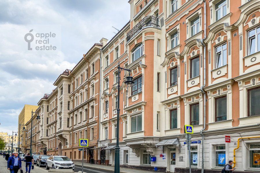 Продажа 2-комн квартиры на вторичном рынке Варсонофьевский переулок, 4С1