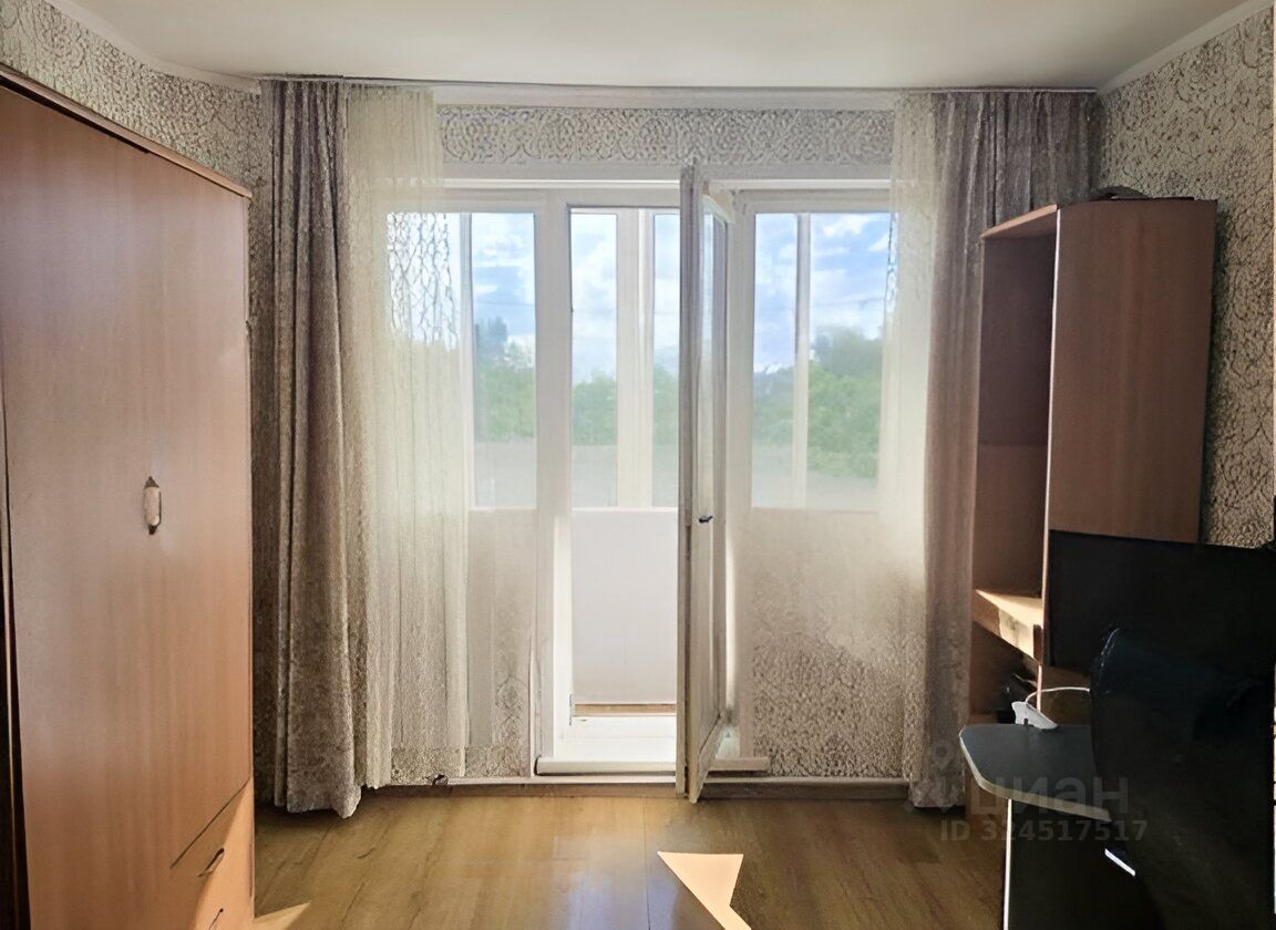 Продажа 1-комн квартиры на вторичном рынке Привольная улица, 13К1