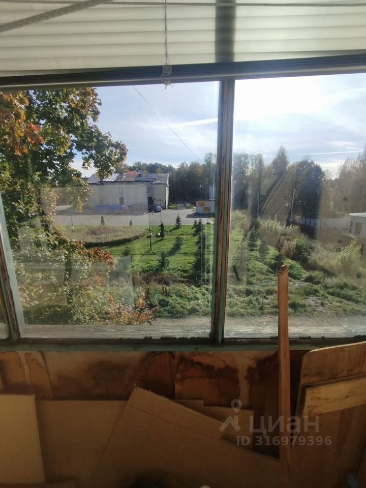 Продажа 1-комн квартиры на вторичном рынке пос. Мга, проспект Красного Октября, 67