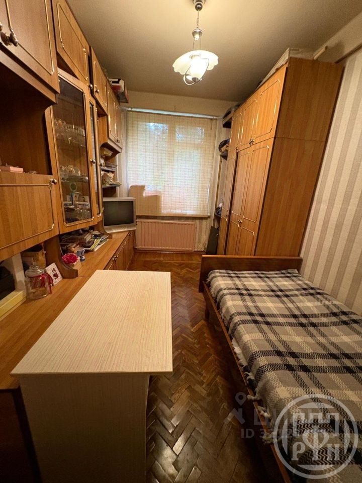 Продажа 2-комн квартиры на вторичном рынке Варшавская улица, 35