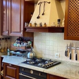 Продажа 5-комн квартиры на вторичном рынке Выборг, проспект Ленина,  д. 18