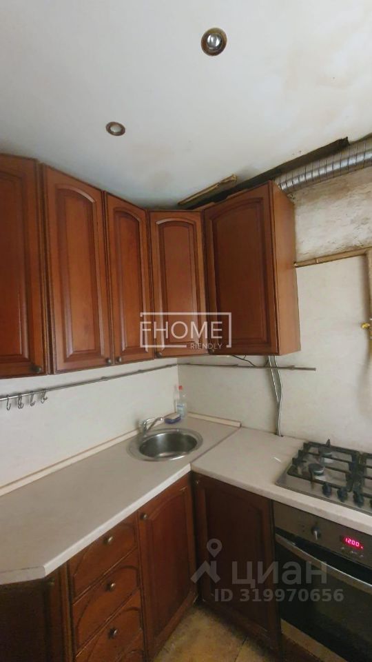 Продажа 2-комн квартиры на вторичном рынке Щелково, улица 8 Марта, 21