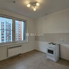 Продажа 3-комн квартиры на вторичном рынке улица Кедрова,  д. 16 к3