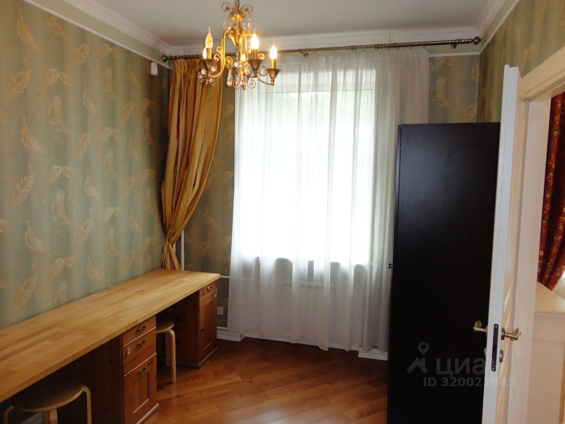 Продажа 5-комн квартиры на вторичном рынке Новопесчаная улица, 17К1