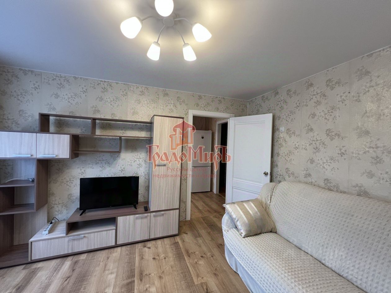 Продажа 5-комн квартиры на вторичном рынке пос. Реммаш, улица Мира, 18