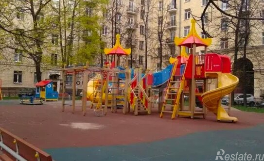 Продажа 3-комн квартиры на вторичном рынке ул Авиационная,  д. 11