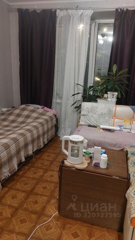 Продажа 3-комн квартиры на вторичном рынке Университетский проспект, 21К4