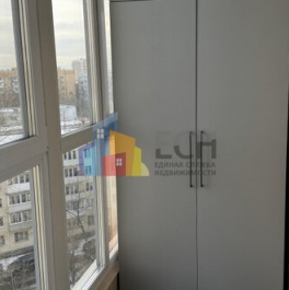 Продажа 2-комн квартиры на вторичном рынке улица Бажова,  д. 8