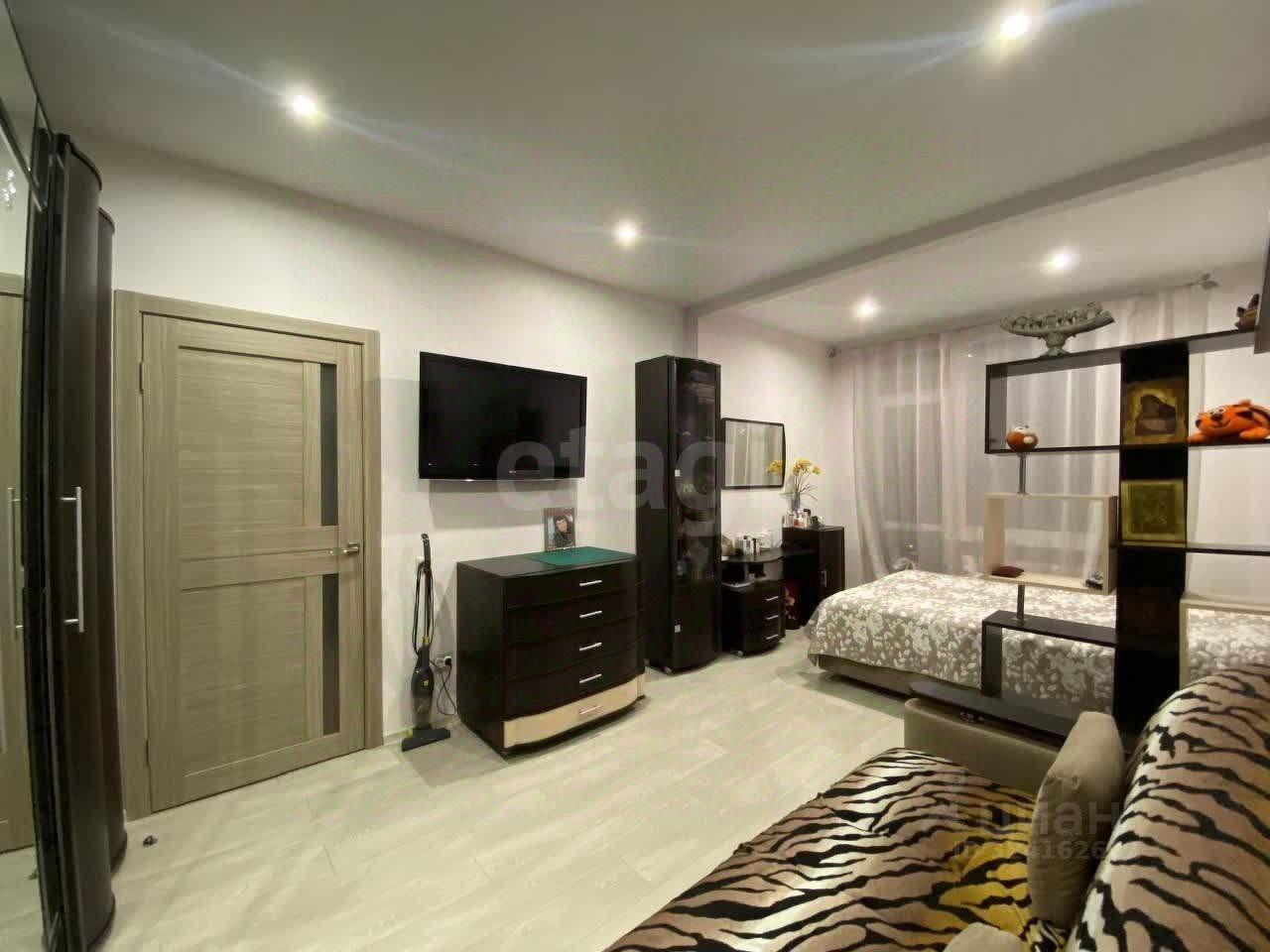 Продажа 1-комн квартиры на вторичном рынке улица Обручевых, 5