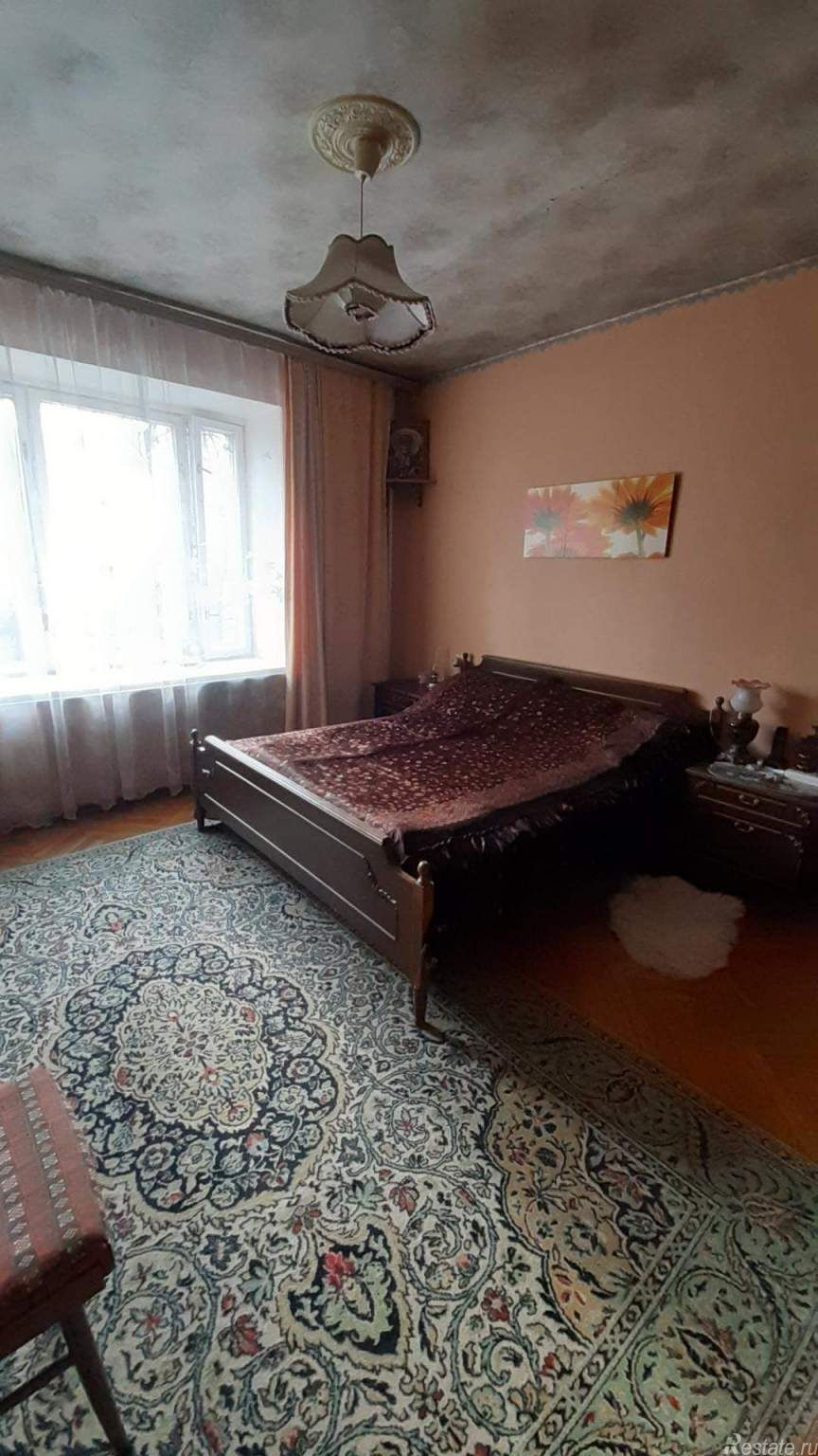 Продажа 3-комн квартиры на вторичном рынке Старослободская улица,  д. 14