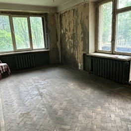 Продажа 2-комн квартиры на вторичном рынке Замшина улица,  д. 40