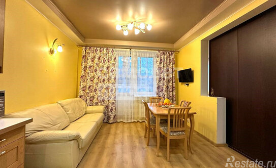 Продажа 2-комн квартиры на вторичном рынке Наро-Фоминск, ул Войкова,  д. 1