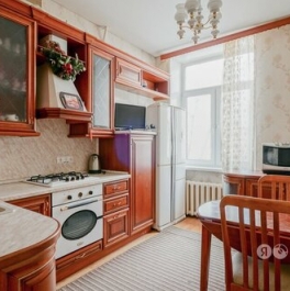 Аренда 2-комн квартиры на вторичном рынке Прядильная 1-я ул,  д. 9